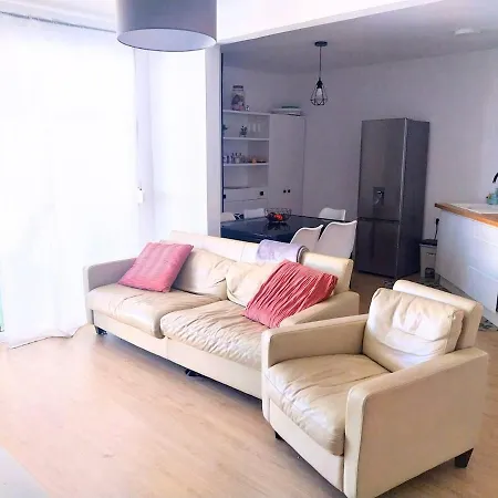 By The Sea In Apartment Cubelles