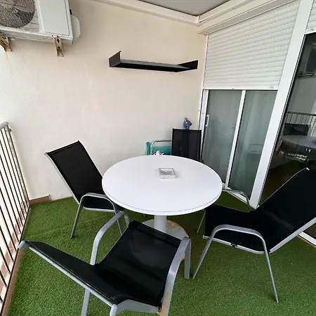 Apartment By The Sea In Cubelles